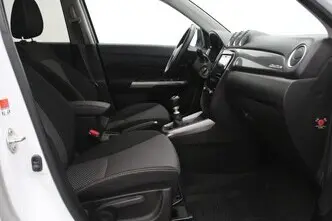Suzuki Vitara, 1.4, 95 kW, hybrid, manual, four-wheel drive