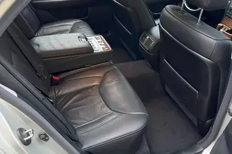 Lexus LS 430, 4.3, 207 kW, petrol, automatic, rear-wheel drive