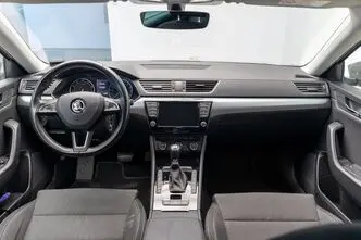 Škoda Superb, 1.8, 132 kW, bensiin, automaat, esivedu