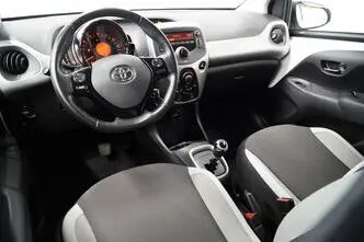 Toyota Aygo, 1.0, 51 kW, petrol, automatic, front-wheel drive