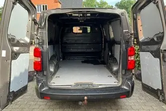 Peugeot Expert, 2.0, 130 kW, diisel, automaat, esivedu