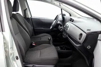 Toyota Yaris, 1.3, 99 kW, bensiin, manuaal, esivedu