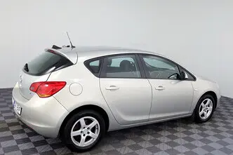 Opel Astra, 1.7, 125 kW, diisel, manuaal, esivedu