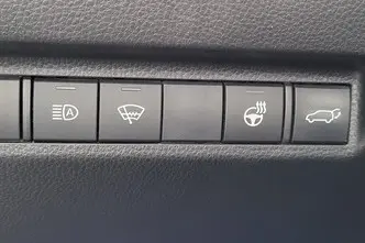 Toyota RAV4, 2.5, 131 kW, hybrid, automatic, front-wheel drive