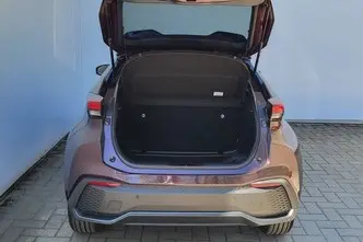Toyota C-HR, 1.8, 72 kW, hübriid, automaat, esivedu