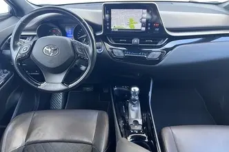 Toyota C-HR, 1.8, 72 kW, гибрид, автомат, передний привод