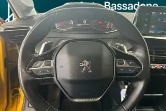 Peugeot 208, 1.2, 74 kW, bensiin, automaat, esivedu