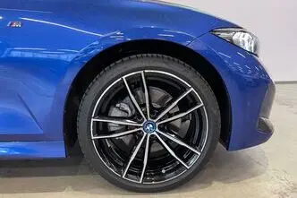 BMW 330, 2.0, 215 kW, bensiin, automaat, nelikvedu