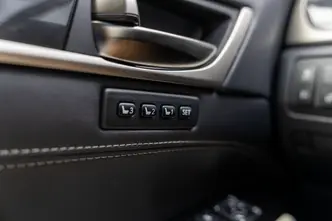 Lexus GS 300, 2.5, 133 kW, hübriid, automaat, tagavedu