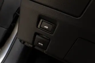 Lexus GS 300, 2.5, 133 kW, hübriid, automaat, tagavedu