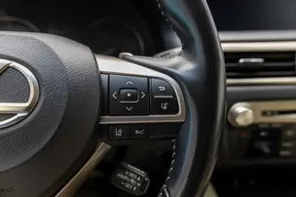 Lexus GS 300, 2.5, 133 kW, hübriid, automaat, tagavedu