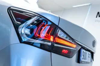 Lexus GS 300, 2.5, 133 kW, hübriid, automaat, tagavedu