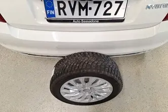 Fiat 500, 1.0, 51 kW, гибрид, механическая, передний привод