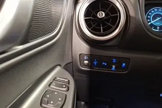 Hyundai Kona, electric, automatic, front-wheel drive