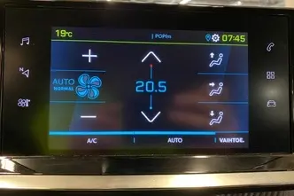 Peugeot 2008, electric, automatic, front-wheel drive