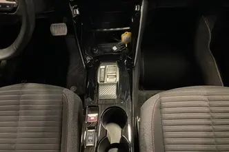 Peugeot 2008, электричество, автомат, передний привод