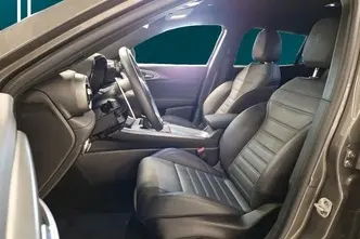 Alfa Romeo Tonale, 1.5, 96 kW, гибрид, автомат, передний привод