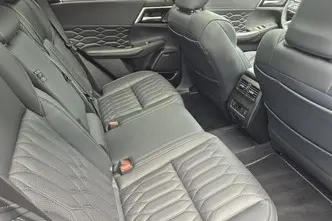 Mitsubishi Outlander, 2.4, 100 kW, подключаемый гибрид, автомат, полный привод