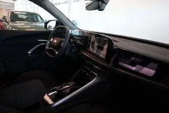 Audi Q5, 2.0, 150 kW, гибрид, автомат, полный привод