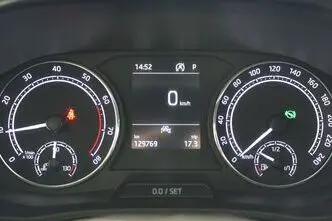 Škoda Fabia, 1.0, 81 kW, bensiin, automaat, esivedu