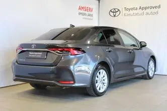 Toyota Corolla, 1.5, 92 kW, бензин, механическая, передний привод