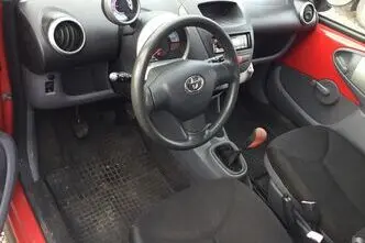 Toyota Aygo, 1.0, 50 kW, petrol, manual