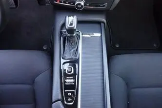 Volvo S90, 2.0, 110 kW, diesel, automatic, front-wheel drive