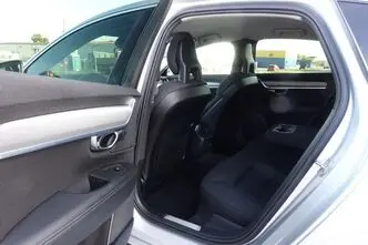 Volvo S90, 2.0, 110 kW, diesel, automatic, front-wheel drive