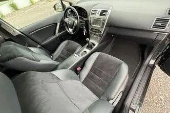 Toyota Avensis, 2.0, 91 kW, дизель, механическая, передний привод