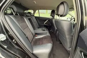 Toyota Avensis, 2.0, 91 kW, дизель, механическая, передний привод