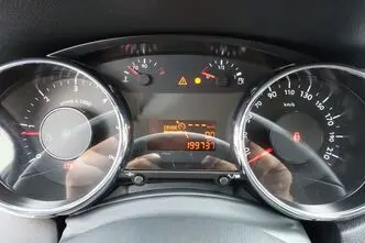 Peugeot 5008, 1.6, 84 kW, дизель, механическая, передний привод