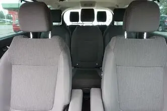 Peugeot 5008, 1.6, 84 kW, дизель, механическая, передний привод