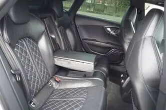 Audi S7, petrol, automatic, four-wheel drive