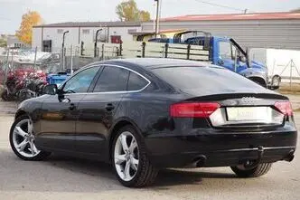 Audi A5, бензин, механическая, передний привод