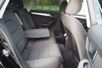 Audi A5, бензин, механическая, передний привод