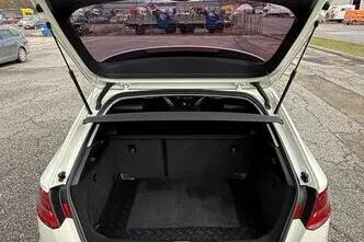 Audi A3, 1.6, 81 kW, дизель, автомат, передний привод