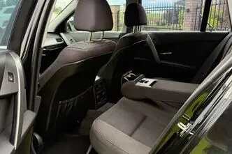 BMW 520, 2.0, 120 kW, дизель, механическая, задний привод
