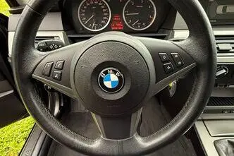 BMW 520, 2.0, 120 kW, дизель, механическая, задний привод