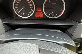 BMW 520, 2.0, 120 kW, дизель, механическая, задний привод