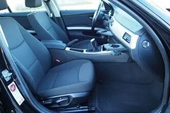 BMW 318, 2.0, 105 kW, дизель, механическая, задний привод