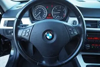BMW 318, 2.0, 105 kW, дизель, механическая, задний привод
