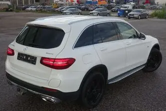 Mercedes-Benz GLC 350, подключаемый гибрид, автомат, полный привод