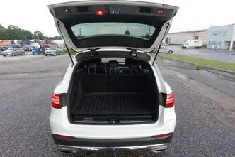 Mercedes-Benz GLC 350, подключаемый гибрид, автомат, полный привод