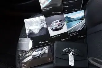 Mercedes-Benz GLC 350, подключаемый гибрид, автомат, полный привод