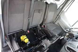 Ford Transit, 2.2, 114 kW, diesel, manual, rear-wheel drive