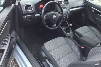 Volkswagen Eos, petrol, manual, front-wheel drive