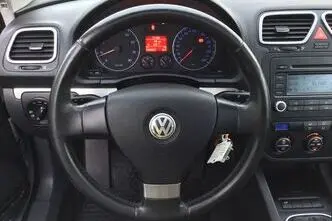 Volkswagen Eos, petrol, manual, front-wheel drive