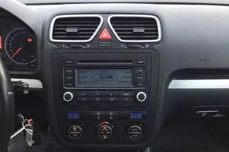 Volkswagen Eos, petrol, manual, front-wheel drive