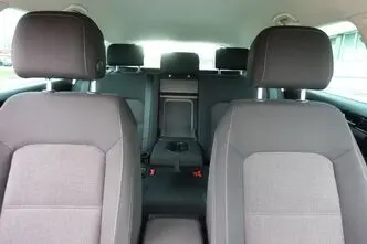 Volkswagen Passat, bensiin, automaat, esivedu