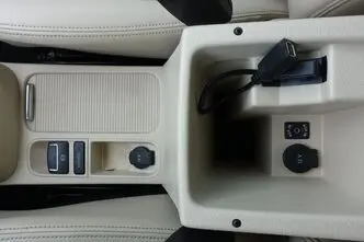 Volkswagen Sharan, 2.0, 103 kW, diisel, automaat, esivedu